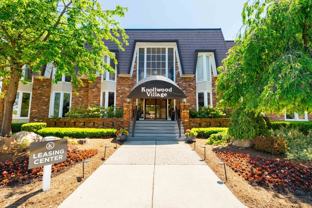 Knollwood Village Apartments - Photo 1 of 1