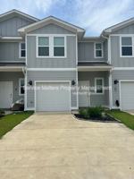 featured image of 1615 Iroquois Ct
