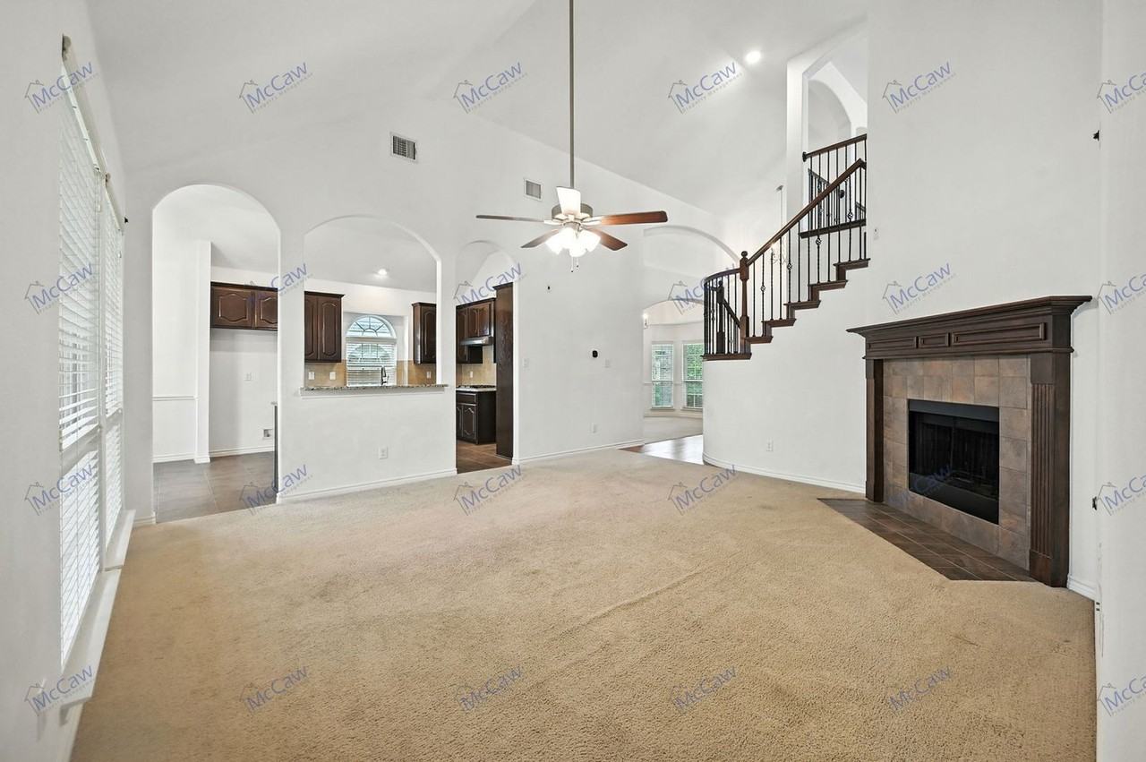 8549 Meadow Sweet Ln - Photo 5 of 27