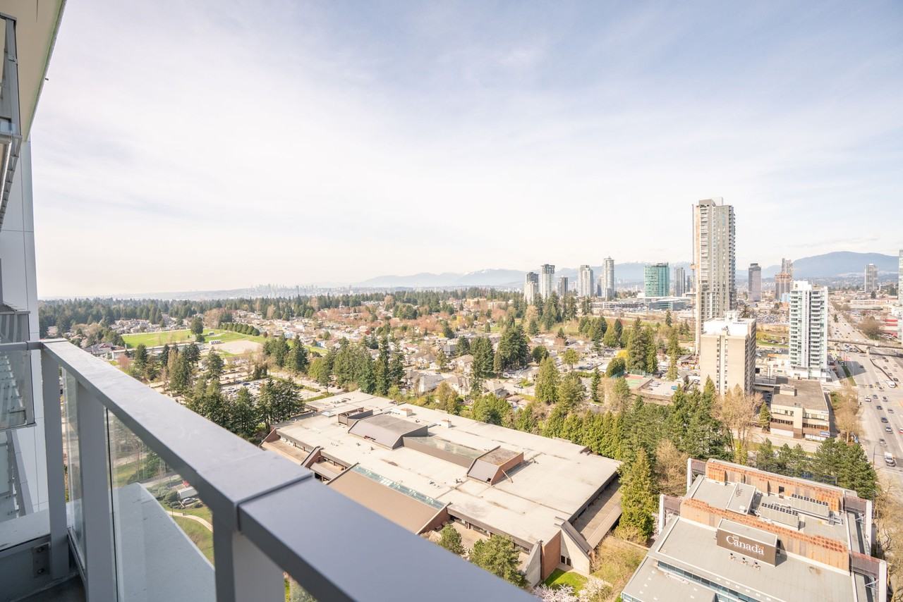 King George Boulevard - Photo 3 of 50