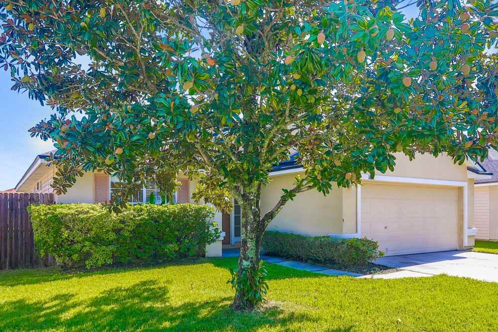 2912 Brittany Bluff Dr - Photo 3 of 16