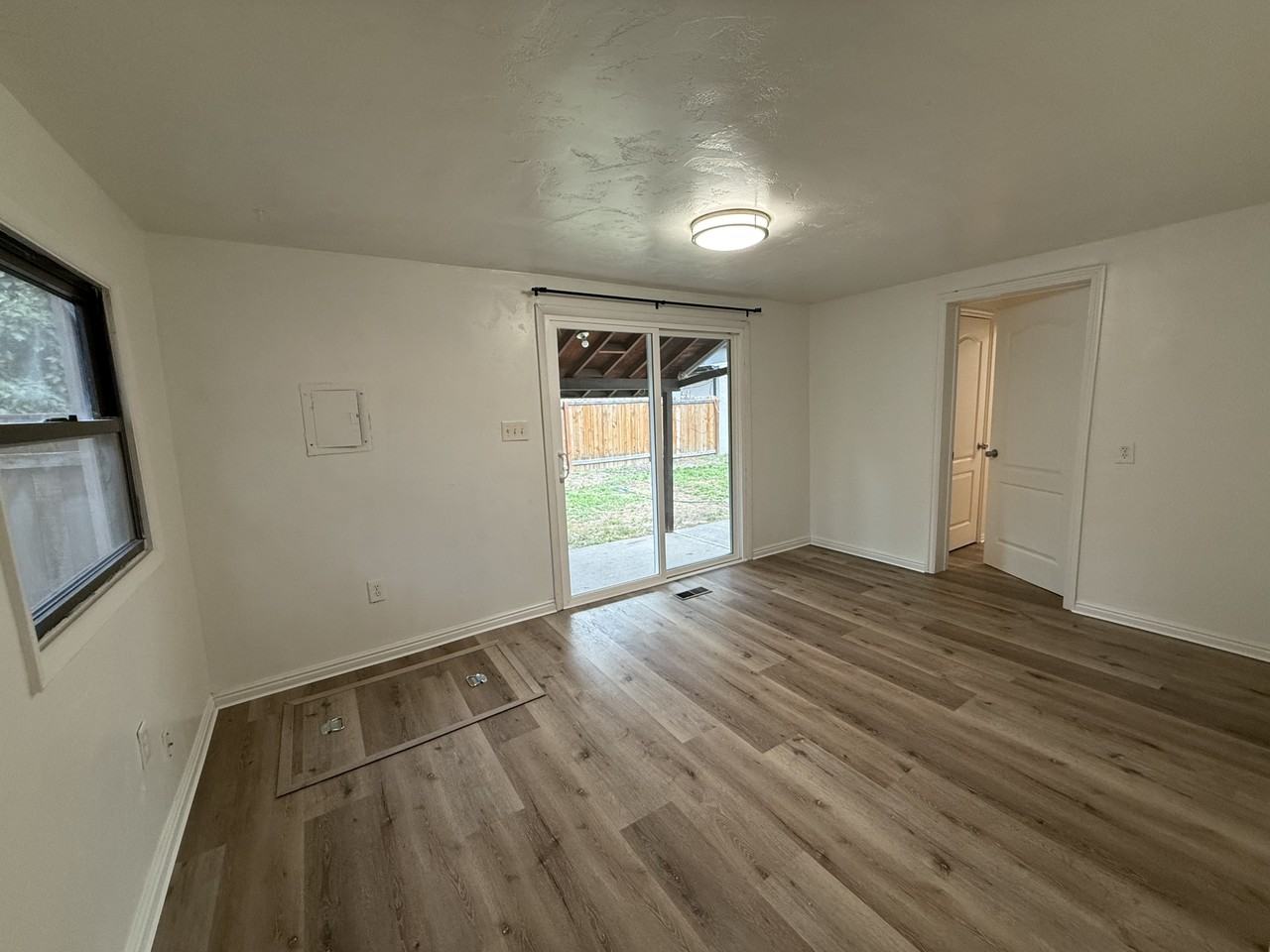 775 Southeast - Photo 7 of 26