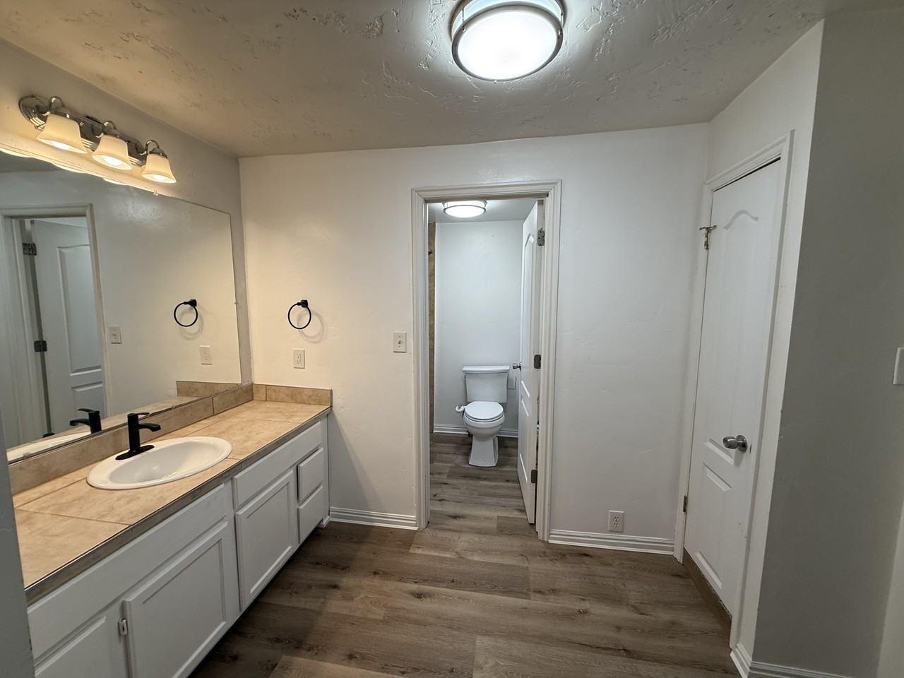 775 Southeast - Photo 7 of 26