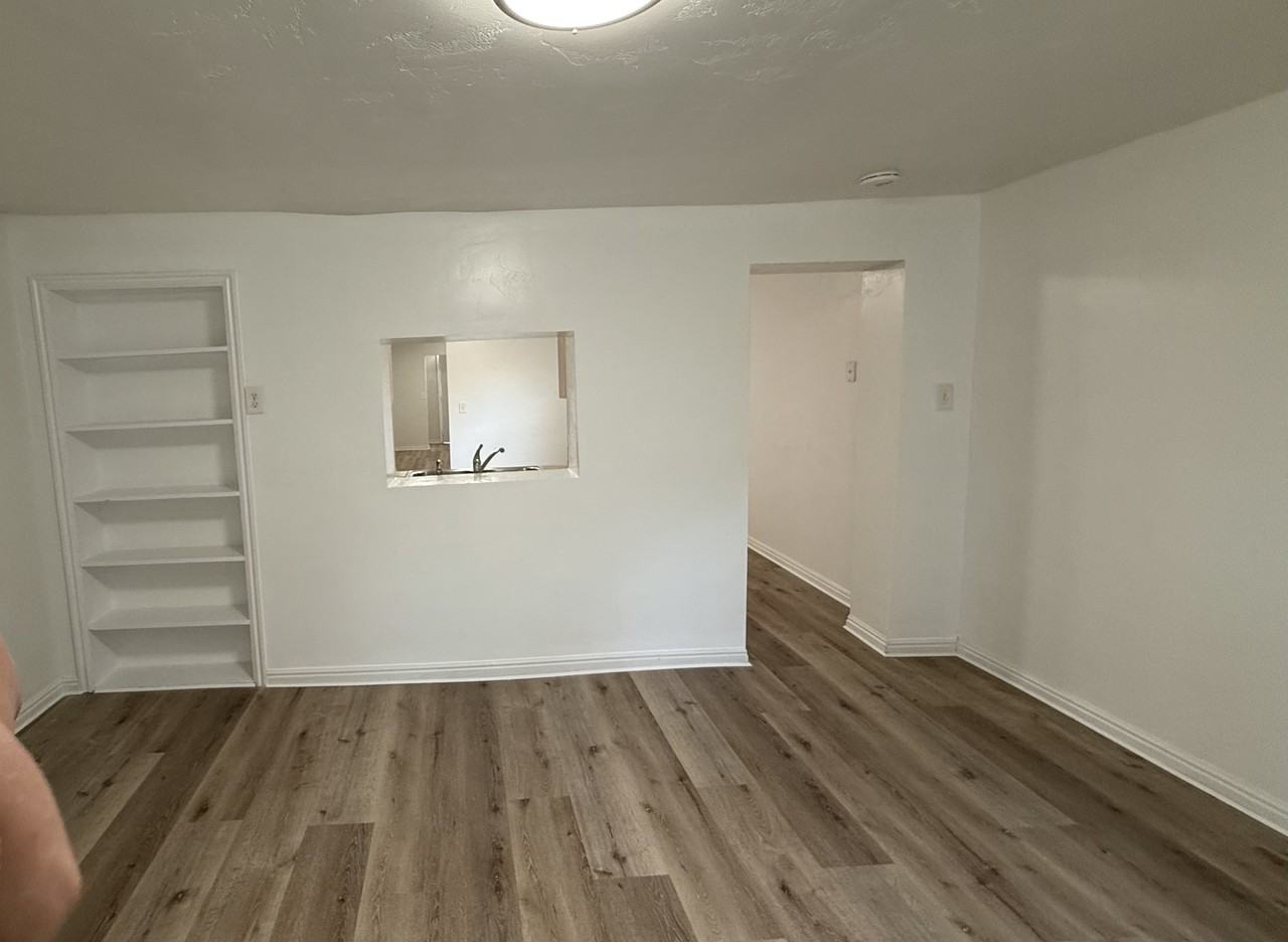 775 Southeast - Photo 3 of 26