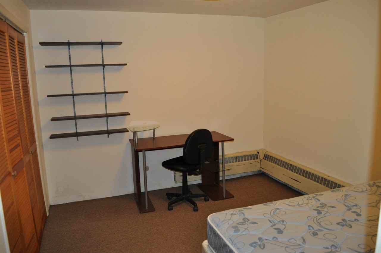 205 Williams Street - Photo 3 of 12