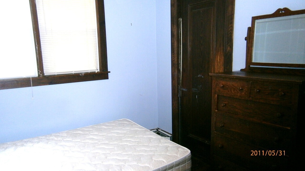 125 Highland Pl - Photo 5 of 13