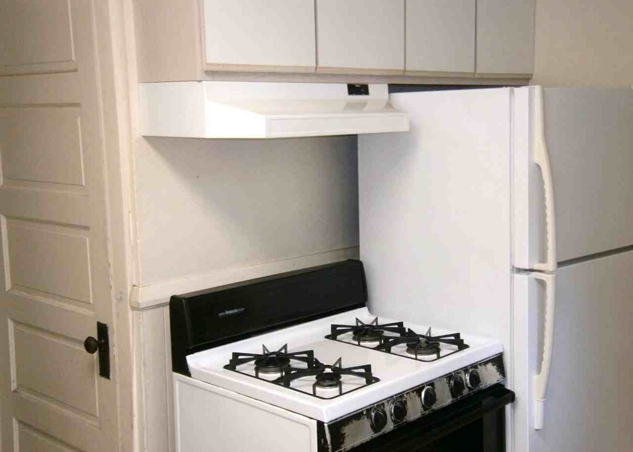 125 Highland Pl - Photo 7 of 13