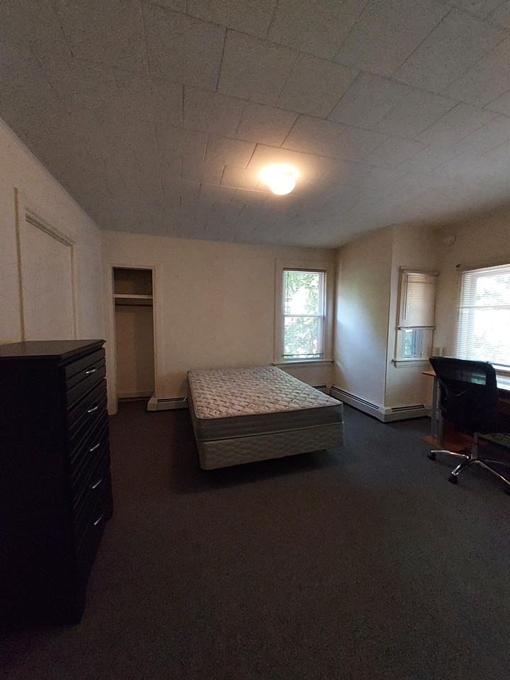 125 Highland Pl - Photo 5 of 43