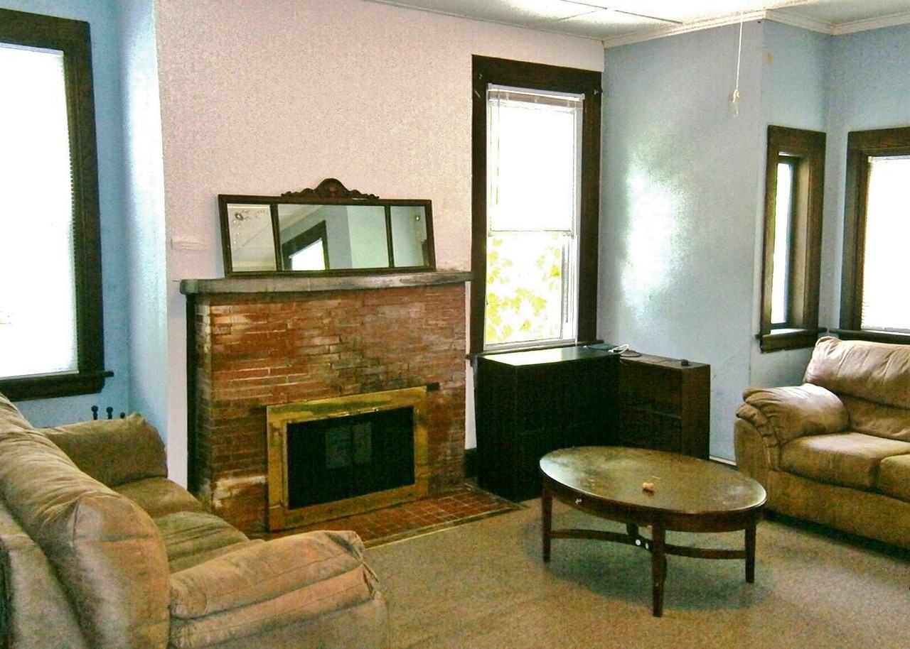 125 Highland Pl - Photo 4 of 43