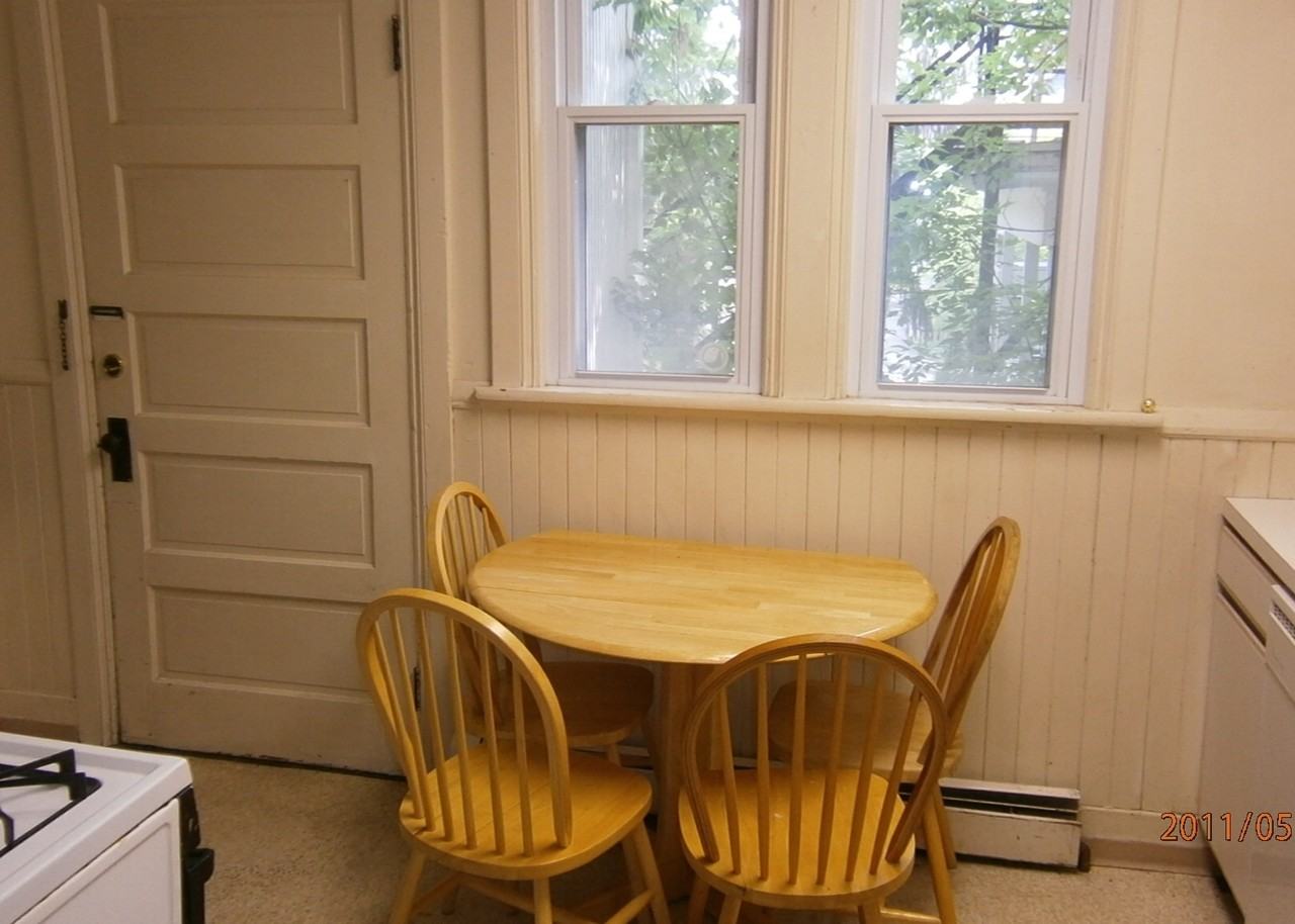 125 Highland Pl - Photo 2 of 43