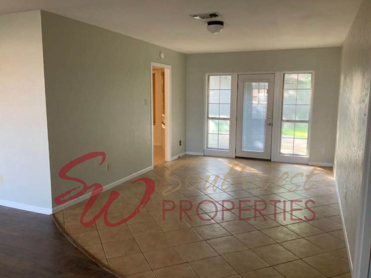 1470 W South Loop - Photo 3 of 11