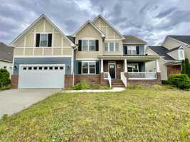 featured image of 3037 Eagle Crest Ln