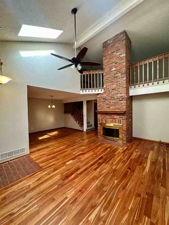 9930 Grove St Unit D - Photo 3 of 19