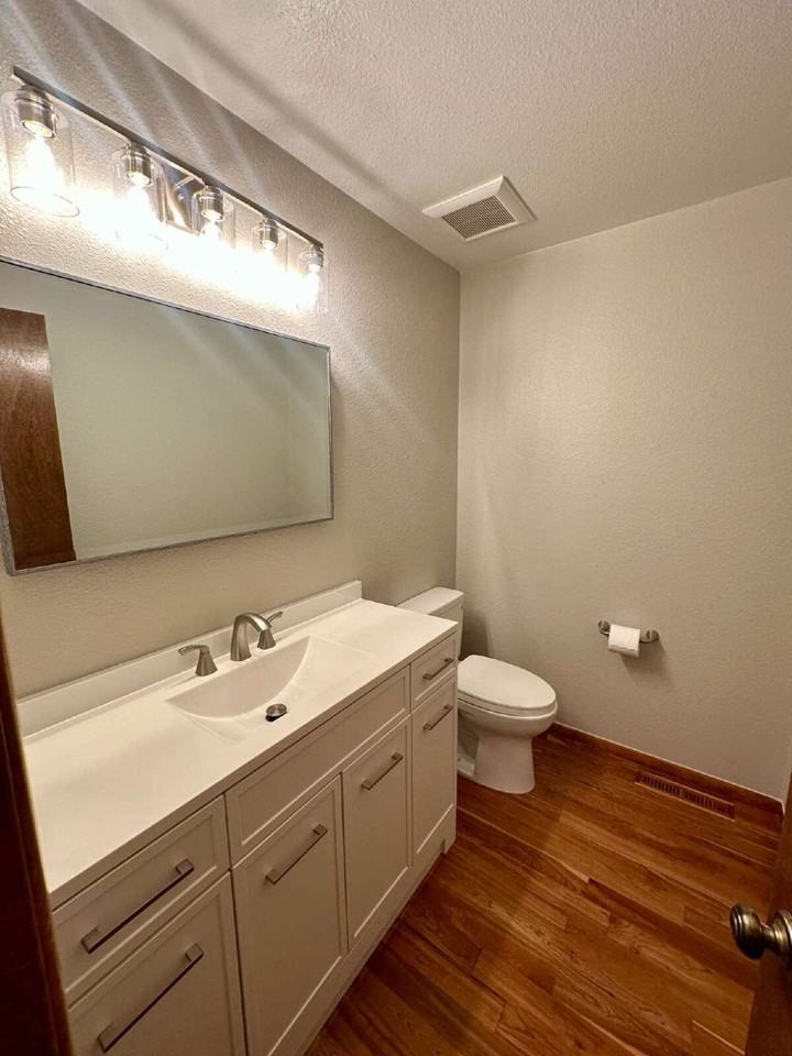 9930 Grove St Unit D - Photo 6 of 19