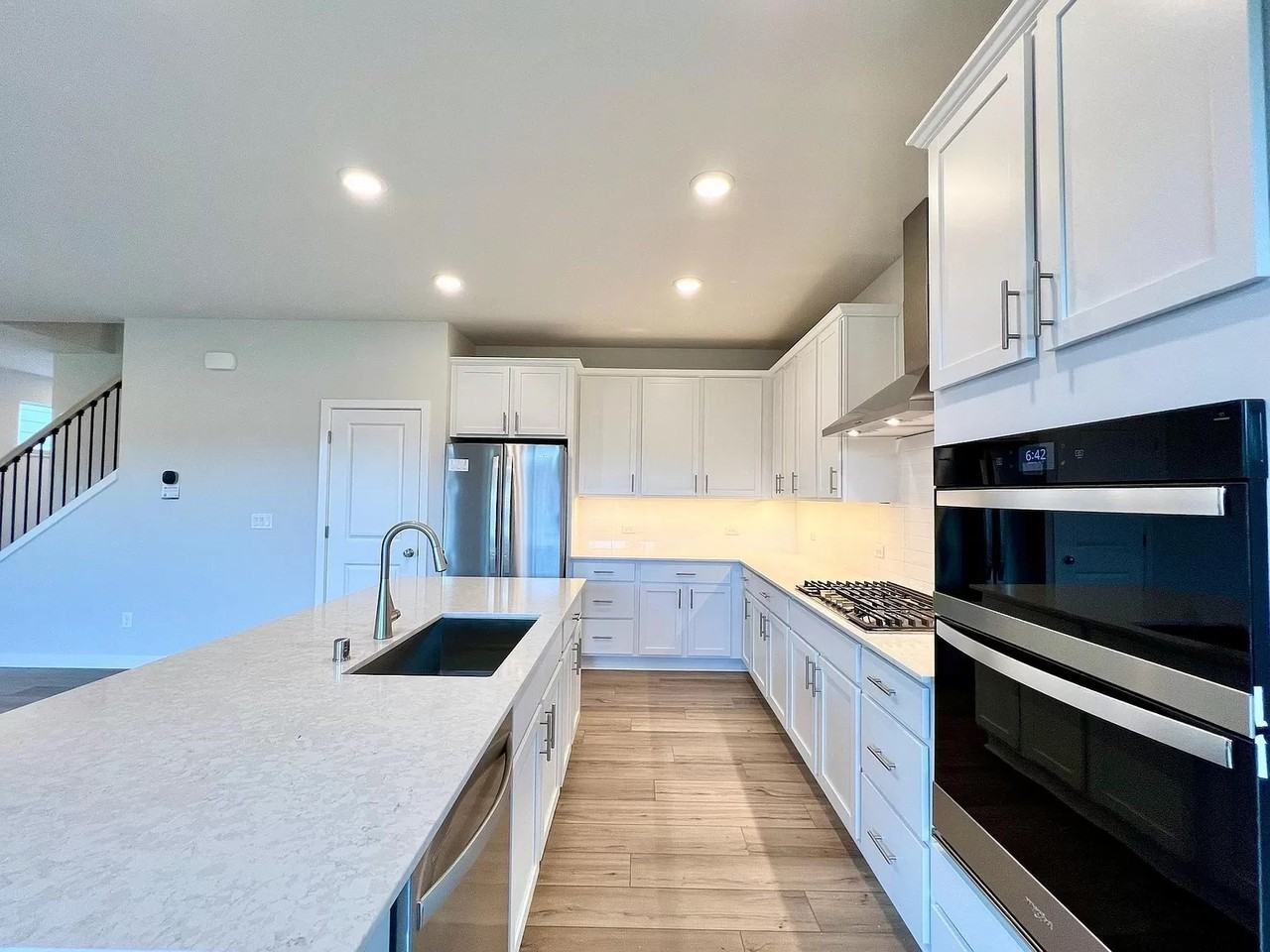 3410 Sw Anchorage Ln - Photo 7 of 21