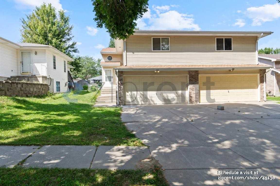 724 W Belmont Ave - Photo 2 of 28