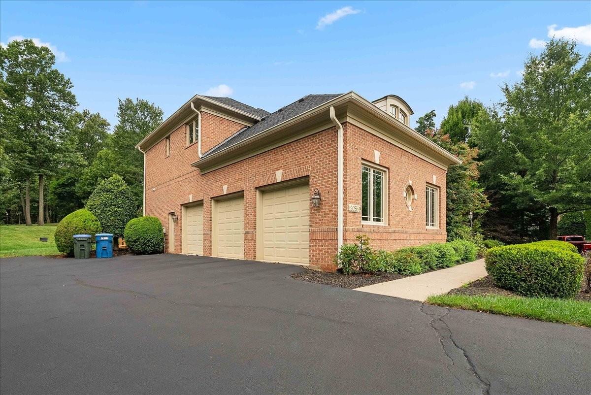 20589 Myers Pl - Photo 2 of 50