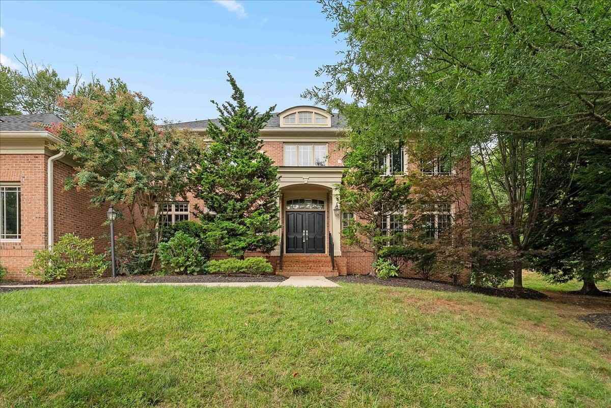 20589 Myers Pl - Photo 3 of 50