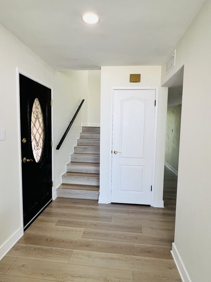 4200 Boise 18A #1 - Photo 5 of 43