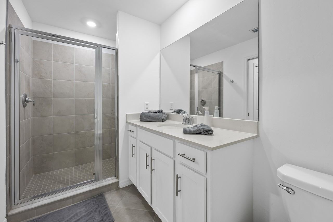 5629 Double Eagle Cir #1 - Photo 4 of 7