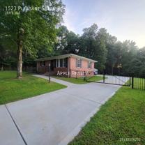 1523 Pleasant Green Rd - Photo 1 of 1