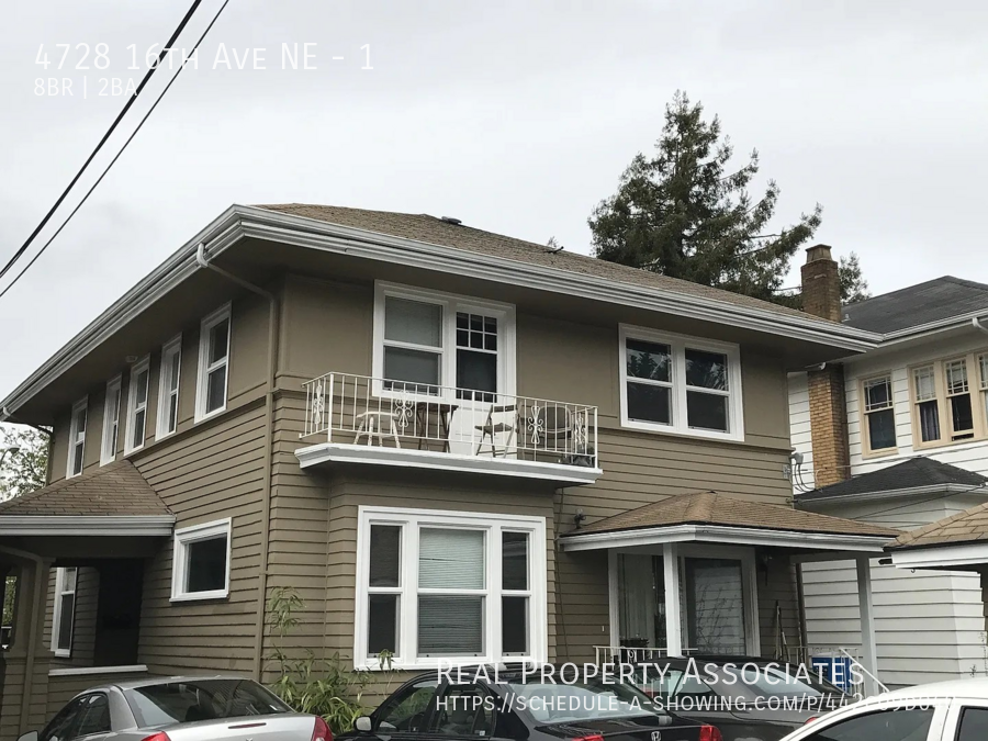 4728 16th Ave Ne #1 - Photo 2 of 9