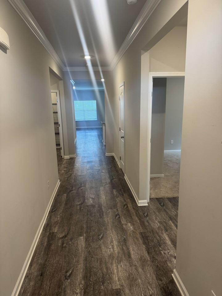 14686 London Ln #NA - Photo 3 of 11