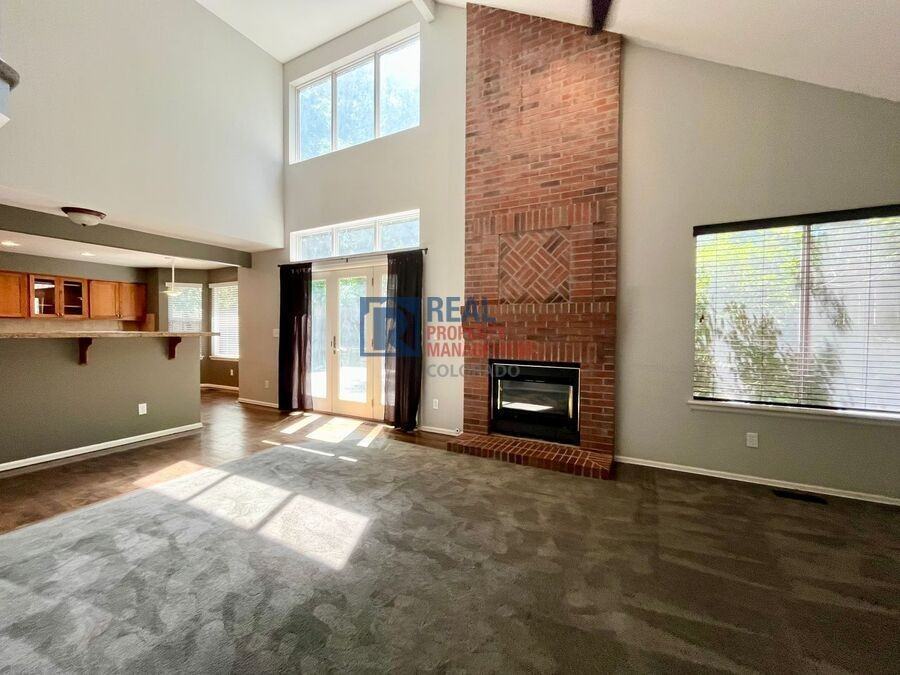 1106 Highland Park Dr - Photo 3 of 27