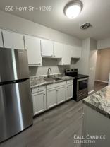 650 Hoyt St #H209 - Photo 1 of 1