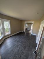 featured image of 1019 W 10th St #DOWN