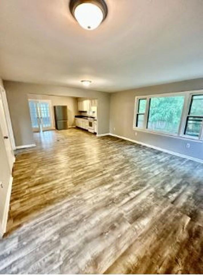 732 Faulkner Ave - Photo 3 of 22