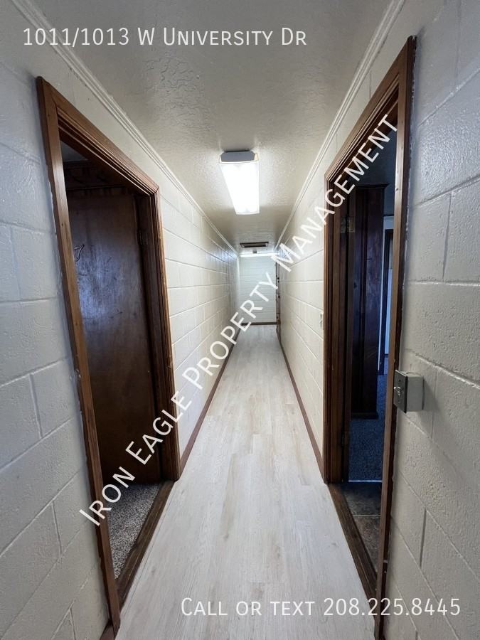 UNIVERSITY & - Photo 2 of 19