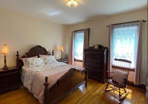 25 Bridgeport St #2 - Photo 1 of 1