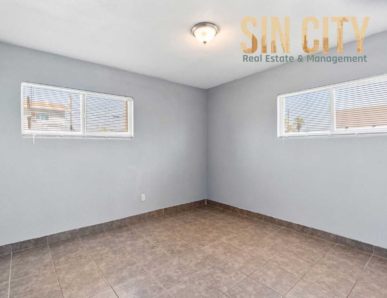 238 W Cleveland Ave #C - Photo 6 of 20