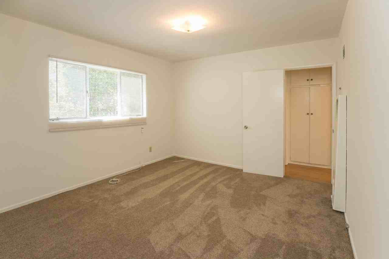 145 N La Peer Dr #1 - Photo 7 of 9