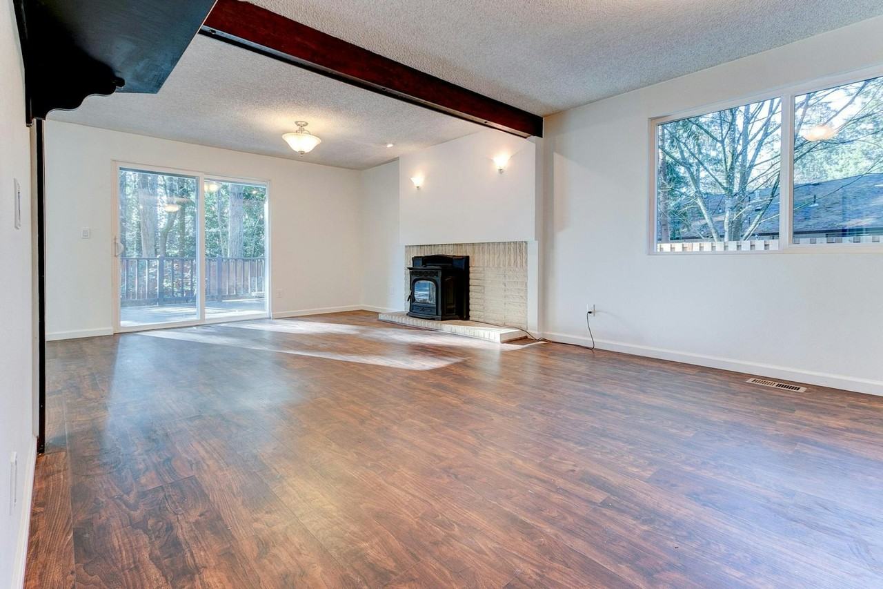 4830 SW Dawn St - Photo 6 of 47