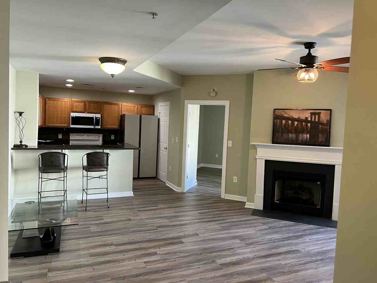 718 West Trade Street # 503 - Photo 2 of 22