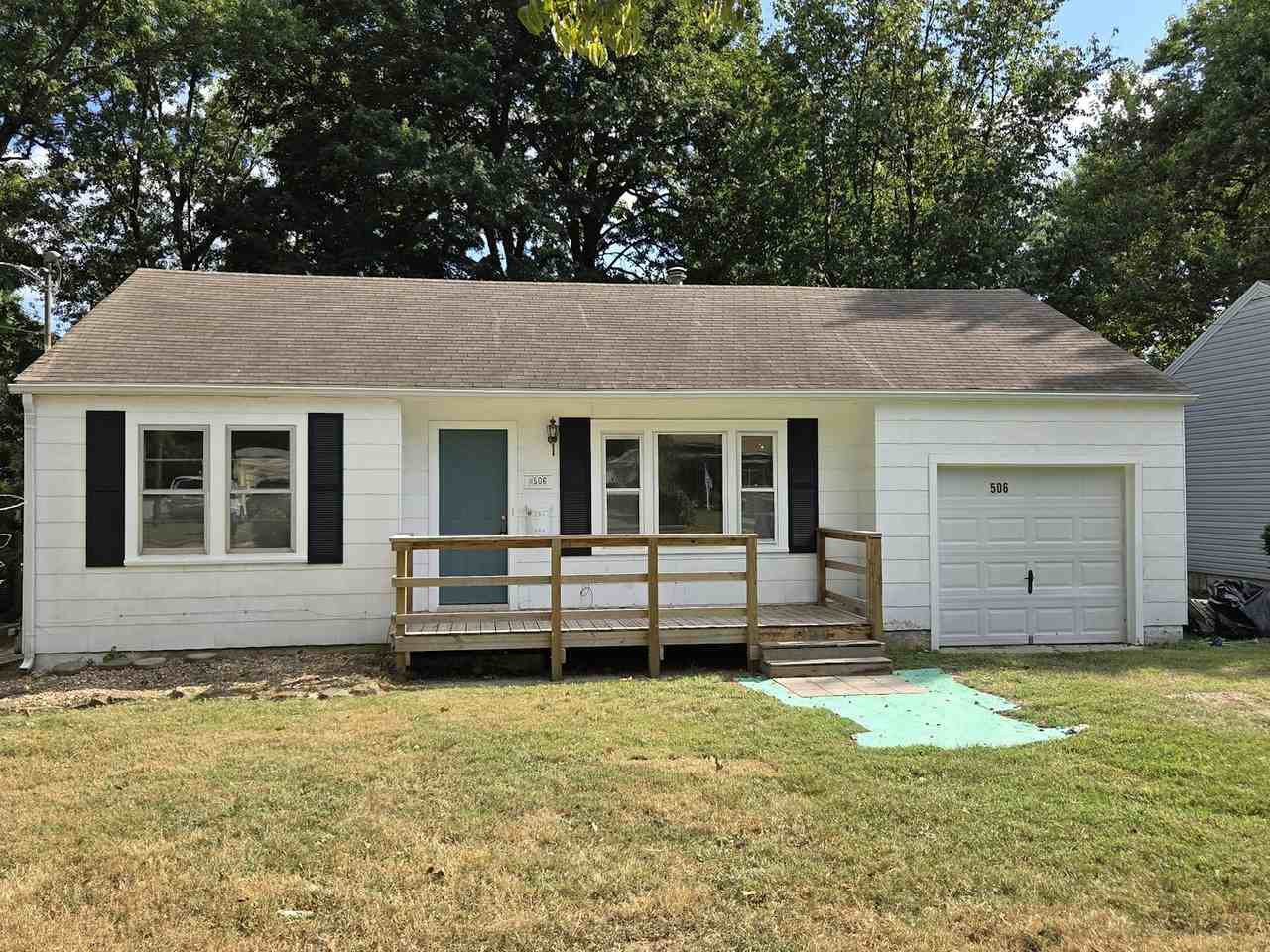 506 West Catalpa Street - Photo 4 of 14