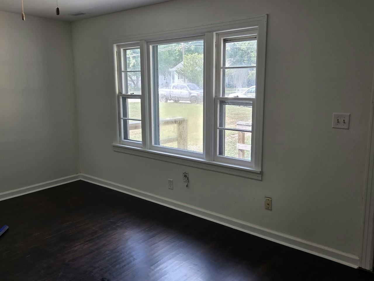 506 West Catalpa Street - Photo 6 of 14