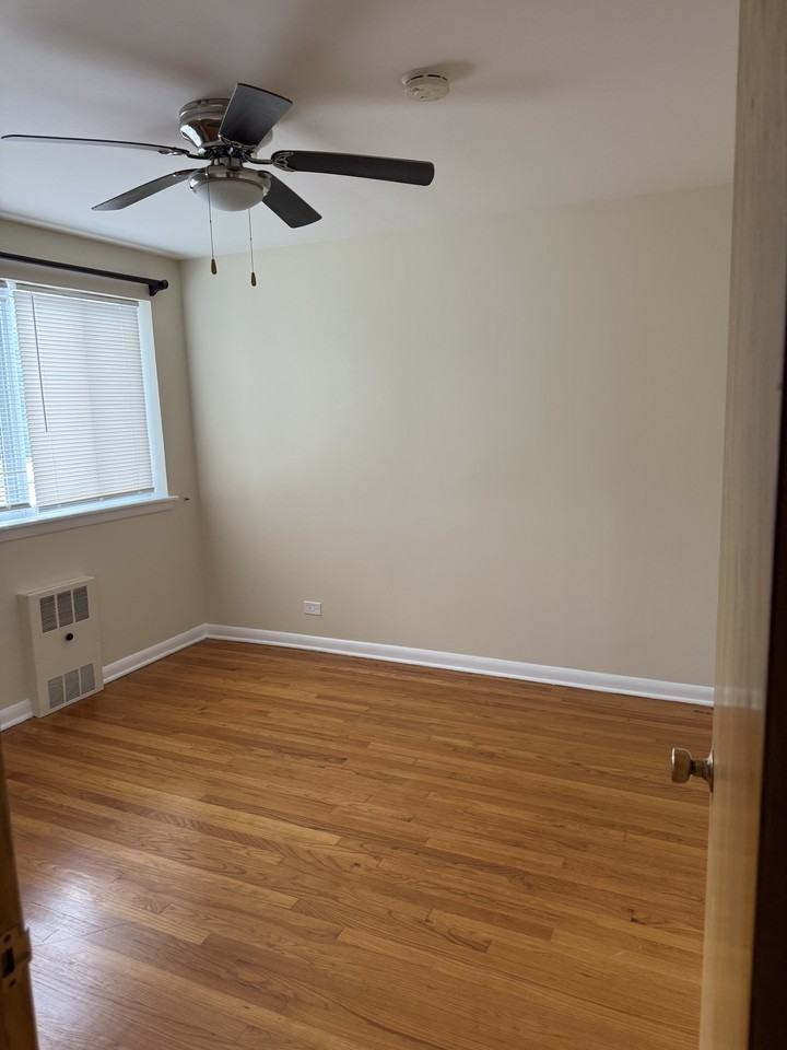 R & R PROPERTIES GROUP LLC - Photo 2 of 7