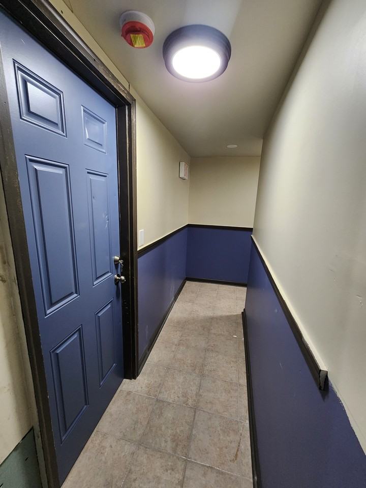 3353 W Warren Blvd - Photo 4 of 12