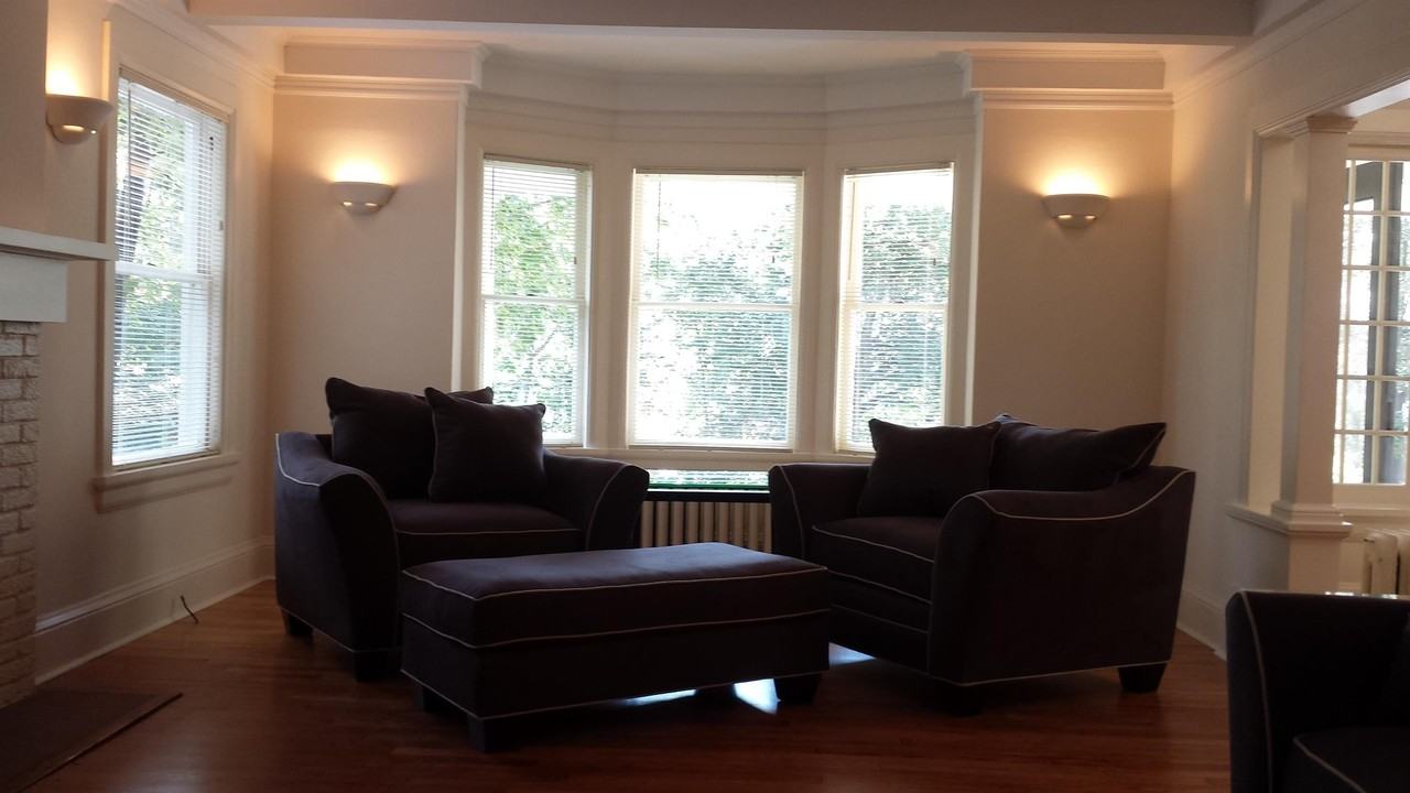 115 Dewitt Place - Photo 2 of 12