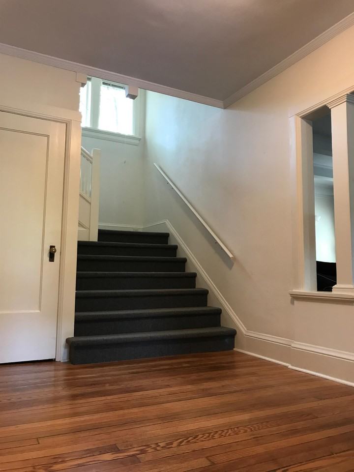 115 Dewitt Place - Photo 6 of 12