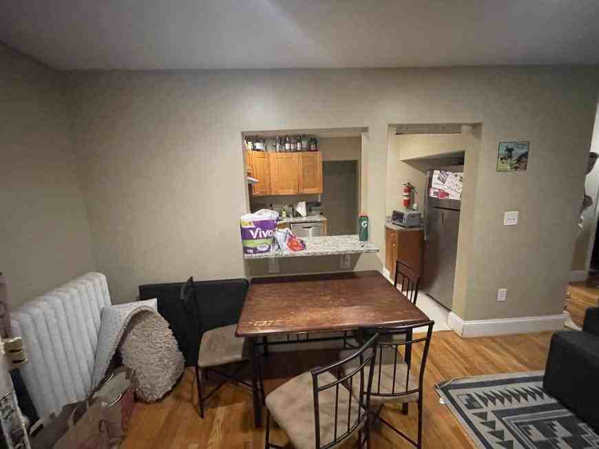 76 Egmont St ## 78 - Photo 3 of 10