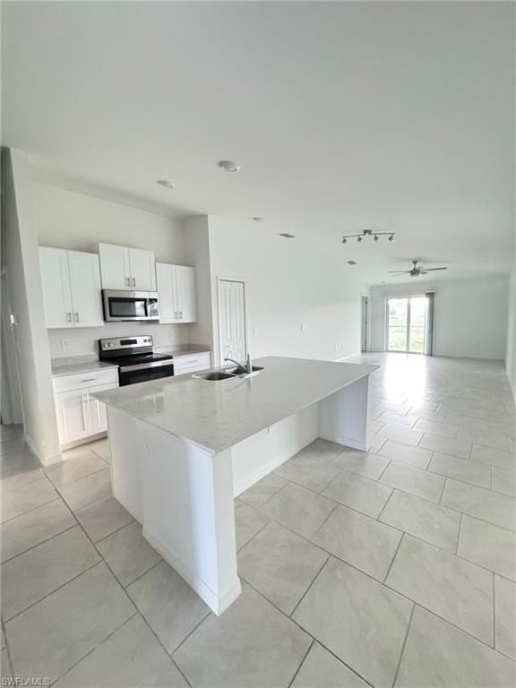 12200 Dakota Ridge Place - Photo 3 of 18