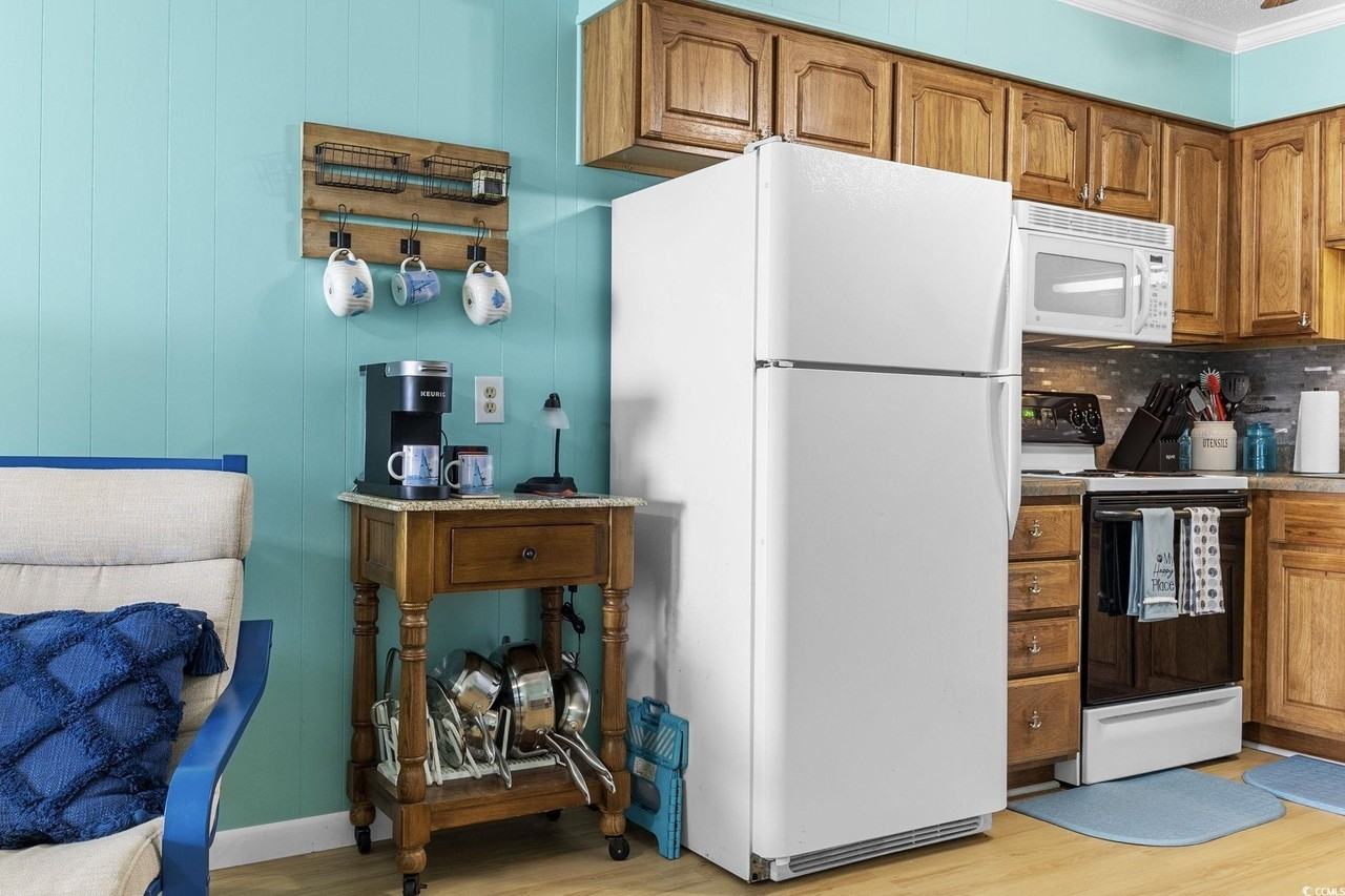 191 Maison Dr - Photo 4 of 40