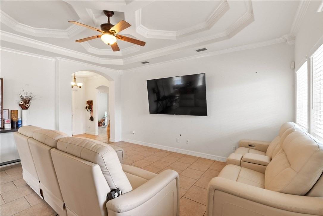 6902 Aaron Dr - Photo 6 of 20