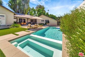 featured image of 19841 Henshaw St