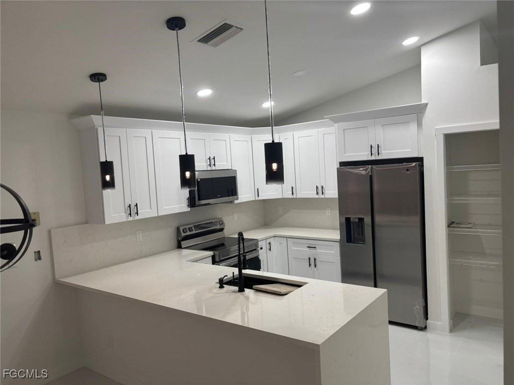 17920 Antherium Ln - Photo 4 of 21