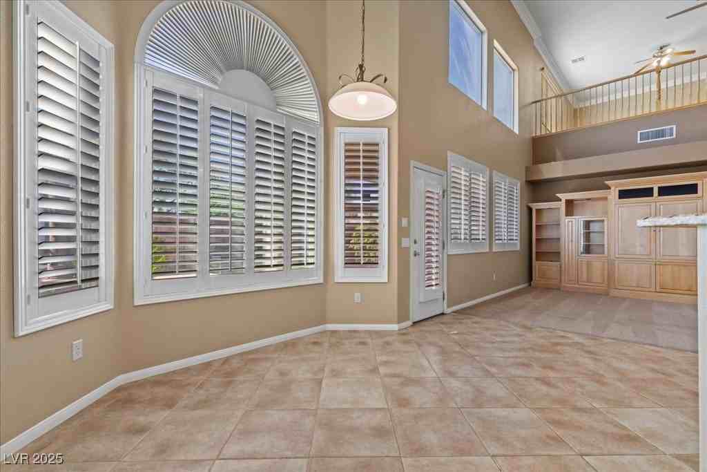 5863 Gushing Spring Ave - Photo 6 of 50